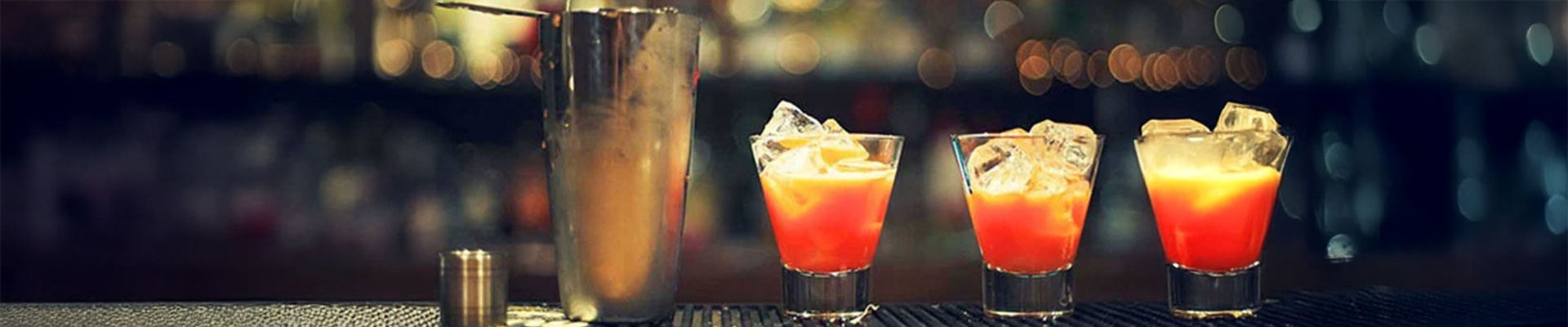 Why  you should be offering cocktails in the hospitality industry?