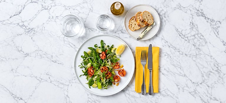Can Napkin colour affect the taste of your food? 