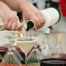 Save & Pour Quart Cocktail Juice Bottle 1 Litre Green