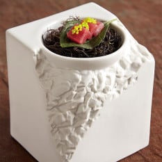 Costa Verde Terra White Square Podium 10cm/4" (Pack of 4)