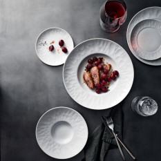 Rene Ozorio Atelier Medium Well Plate 28cm/11" (Pack of 12)