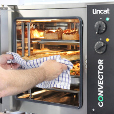 Lincat Convector Manual+ Convection Oven 4x GN 1/1 3kW (13 Amp)