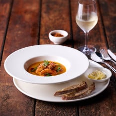 Elevate White Oval Plate 31x12cm/12.25x 9.5" (Pack of 6)