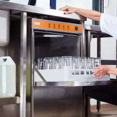 Kingfisher Glasswasher 500mm Basket Deluxe