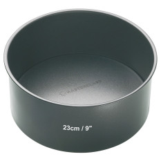 MasterClass Non-Stick Loose Base Cake Pan Round 23cm/9"