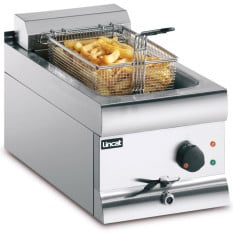 Lincat DF33 Silverlink 600 Counter Top Single Tank Electric Fryer 9 Litre 3kw