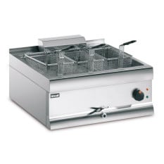 Lincat DF66/ST Silverlink 600 Counter Top Single Tank Electric Fryer 20 Litre 3 Baskets 6Kw