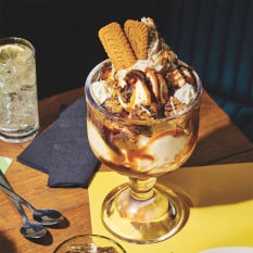 Large Sharing Dessert Ice Cream Sundae Glass Chalice 930ml/33oz (Pack of 6)