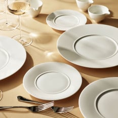 Rene Ozorio Signature Wing Plate 27cm/10.5" (Pack of 12)