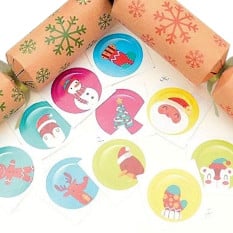 9" Snowflake Swirl Kraft Red/Green Crackers (Pack of 100)