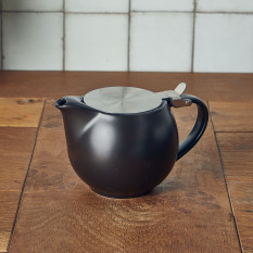 GenWare Porcelain Matt Black Teapot with Infuser 500ml/17.6oz (Pack of 6)