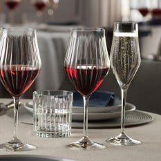 RCR Timeless Elegant Wine 450ml/15.75oz (Pack of 12)