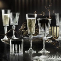 RCR Timeless Champagne Flutes 210ml/7oz (Pack of 12)