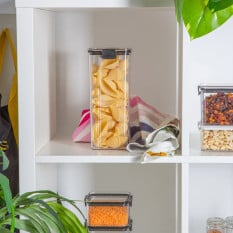 Plastic Food Storage Container 1.8 Litre (Pack of 6)