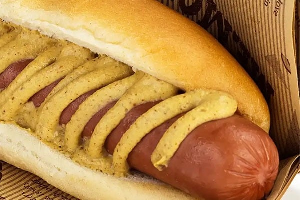 Hot dogs cooked in a Unox SPEED.Compact oven
