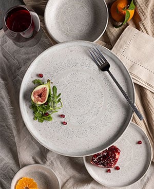 Caro crockery